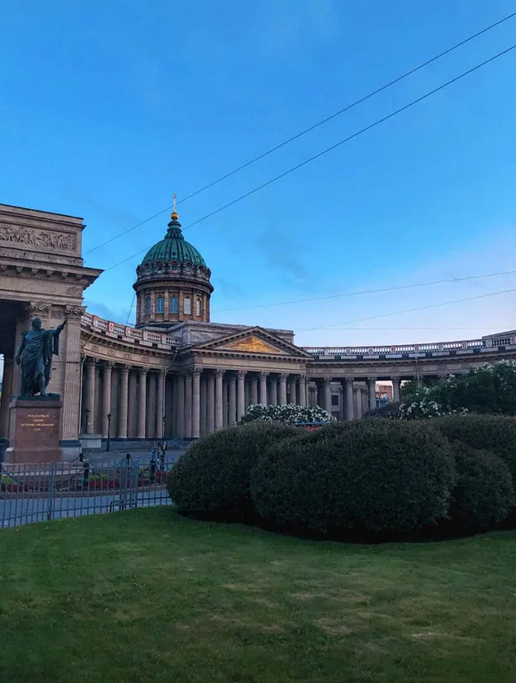 Уютная квартира недалеко от Невы