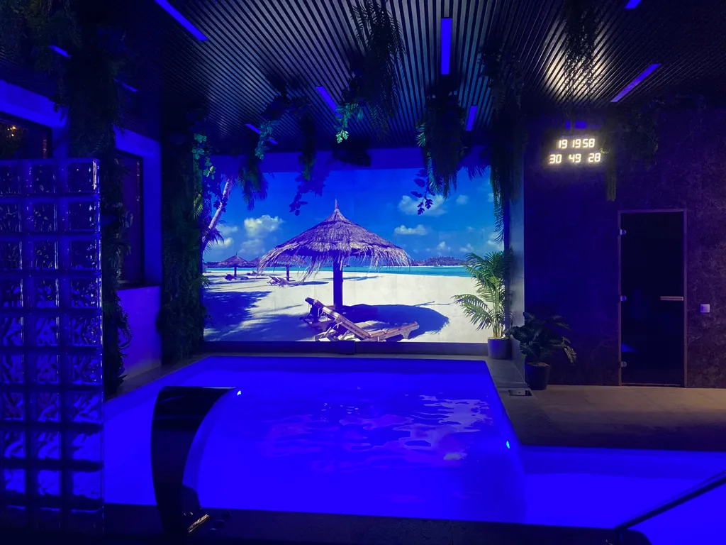 Уникальная локация в таунхаусе со spa-комплексом и бассейном