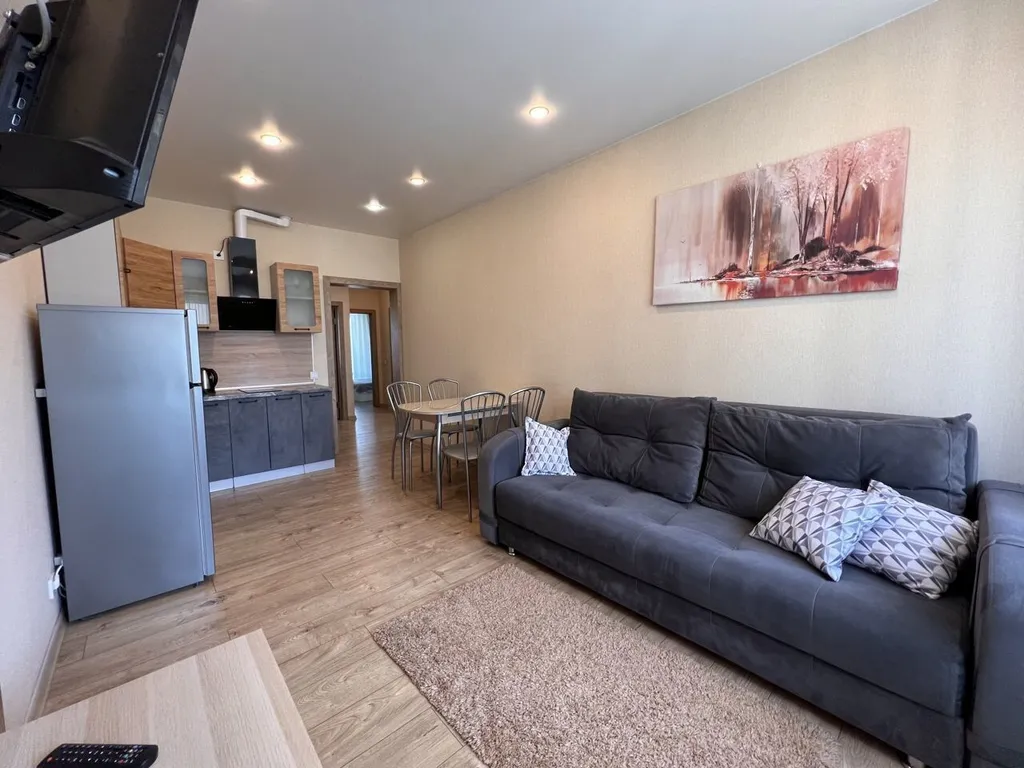 Квартира Функциональная ЕВРО-трешка рядом с заливом Ангары — аренда посуточно в Иркутск