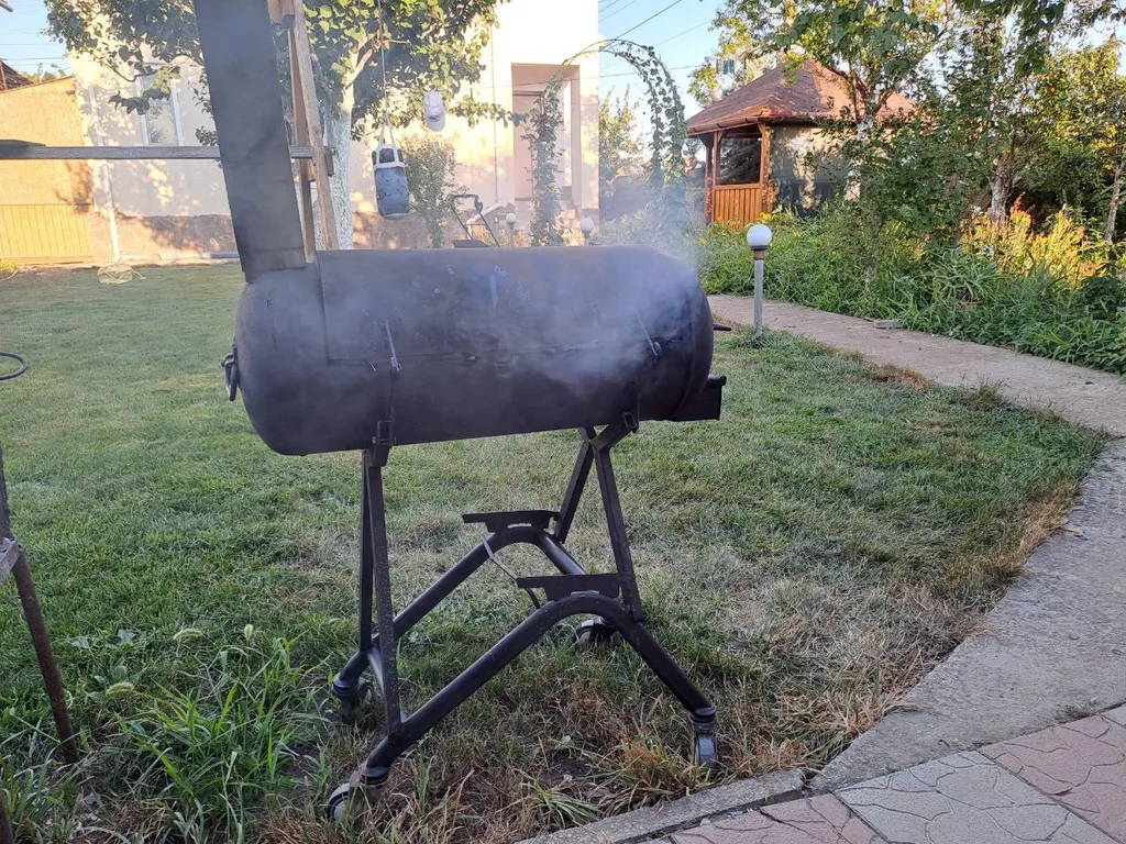 Уютная дача в черте города для отдыха