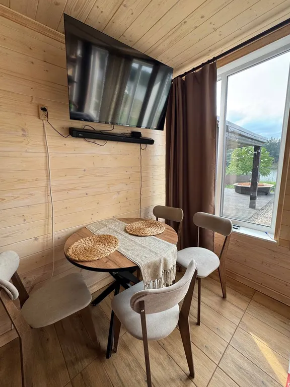 Коттедж Домик на берегу озера с чаном и рыбалкой — Голыгино