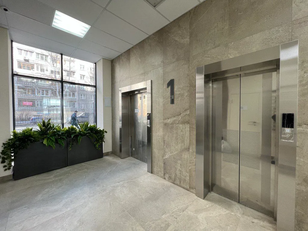 Квартира Квартира Просторная студия с кроватью и диваном — Новосибирск