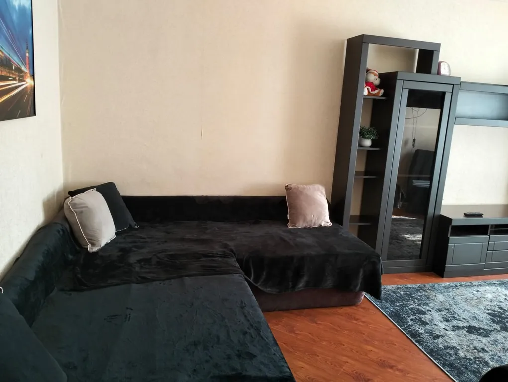 Квартира Двухкомнатная квартира в центре города — Кашира