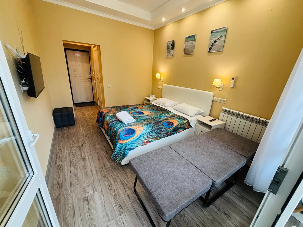 Апартаменты с лоджией