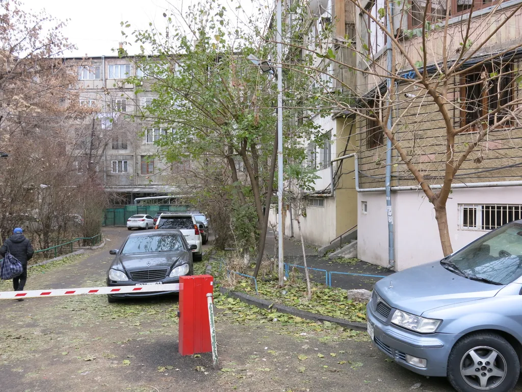 Площадь Андрея Сахарова