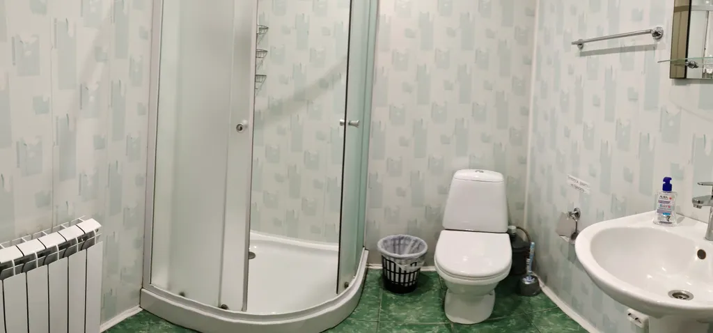 Домик у озера