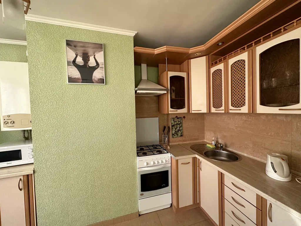 Квартира Квартира Студия с видом на Летнее озеро и с просторной отапливаемой лоджией — Калининград