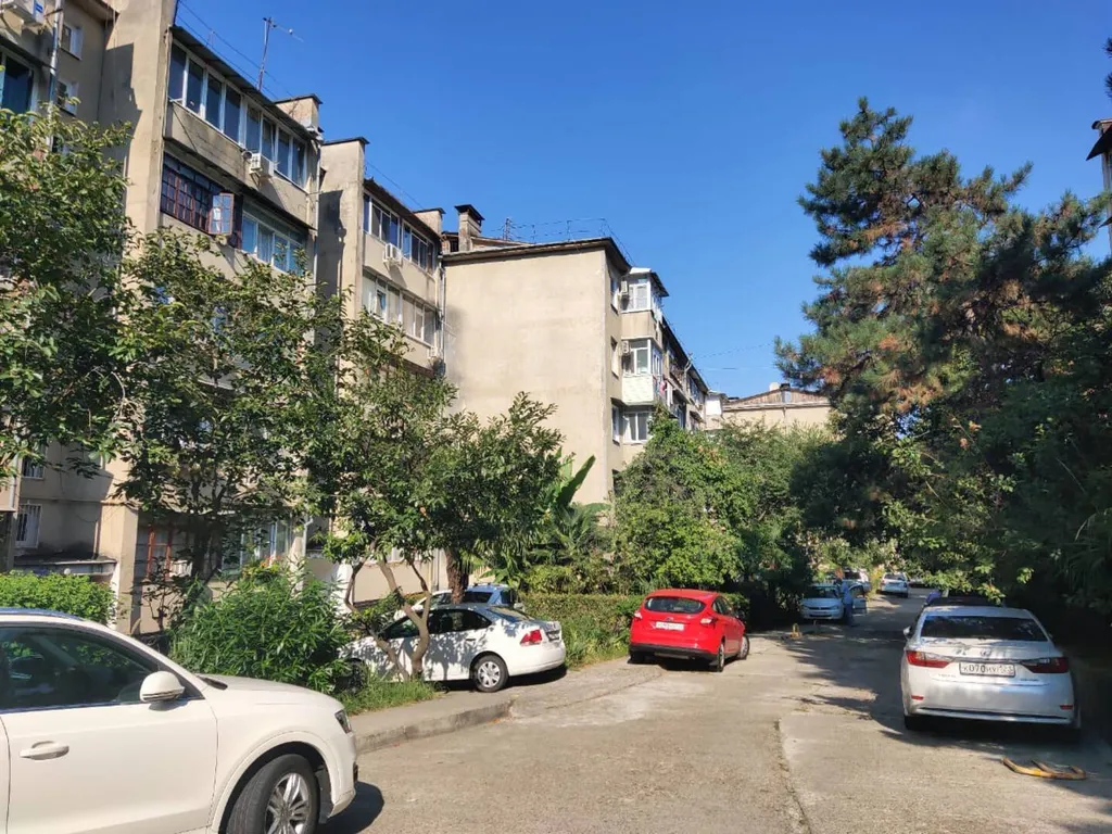 Квартира в спальном районе Сочи