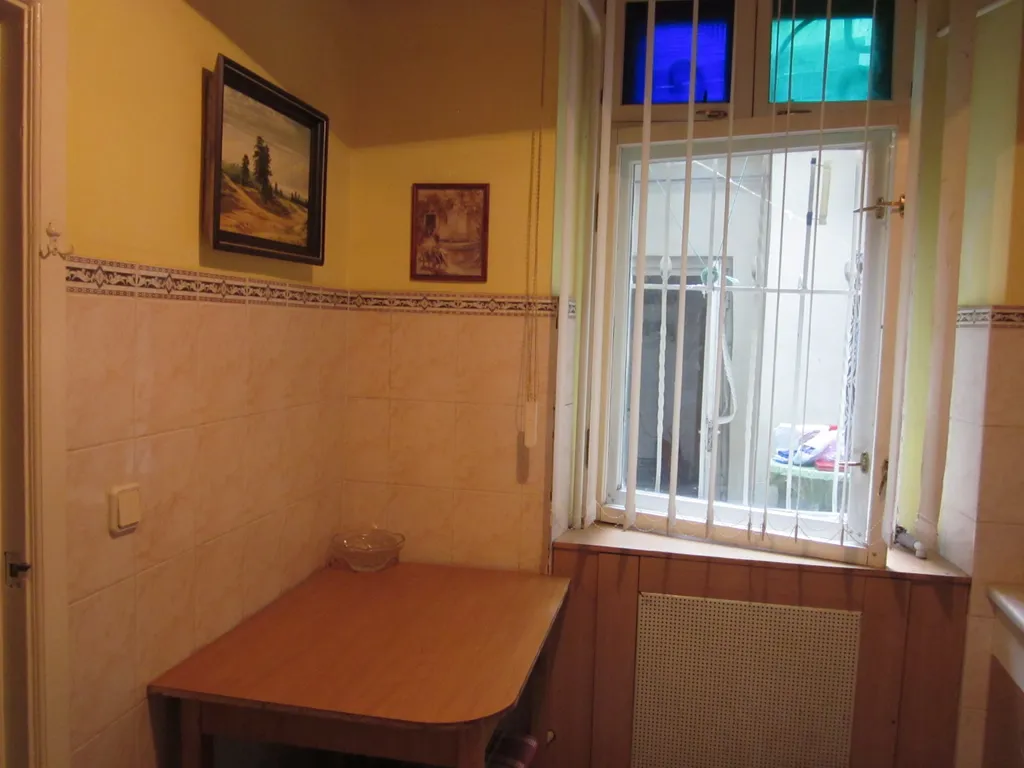 Квартира Квартира в центре с парковкой — Ялта