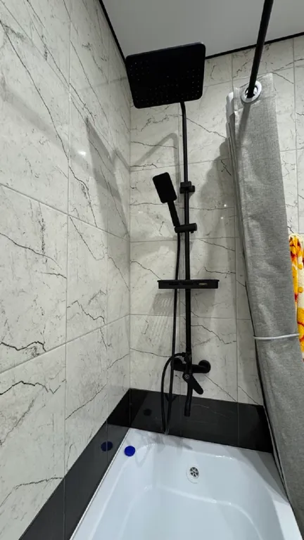 Новая уютная квартира с новым ремонтом в центре с wifi