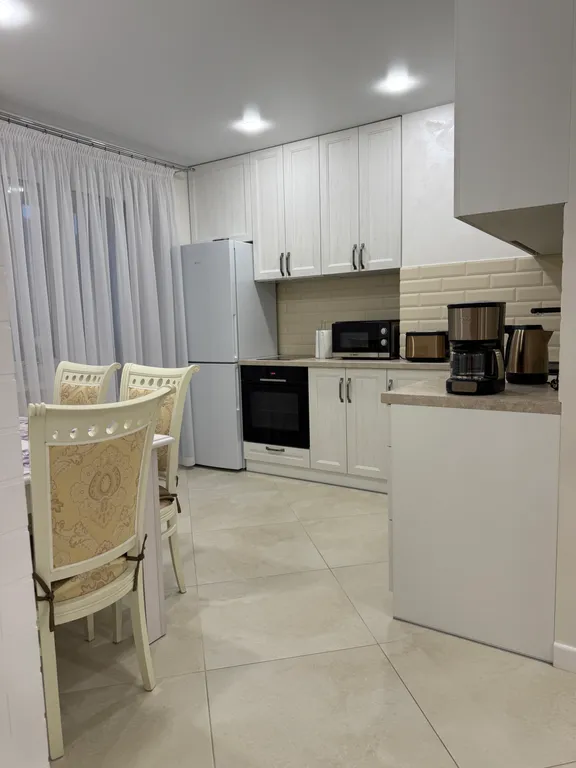 Квартира-студия с дизайнерским ремонтом в центре — аренда посуточно в Брест