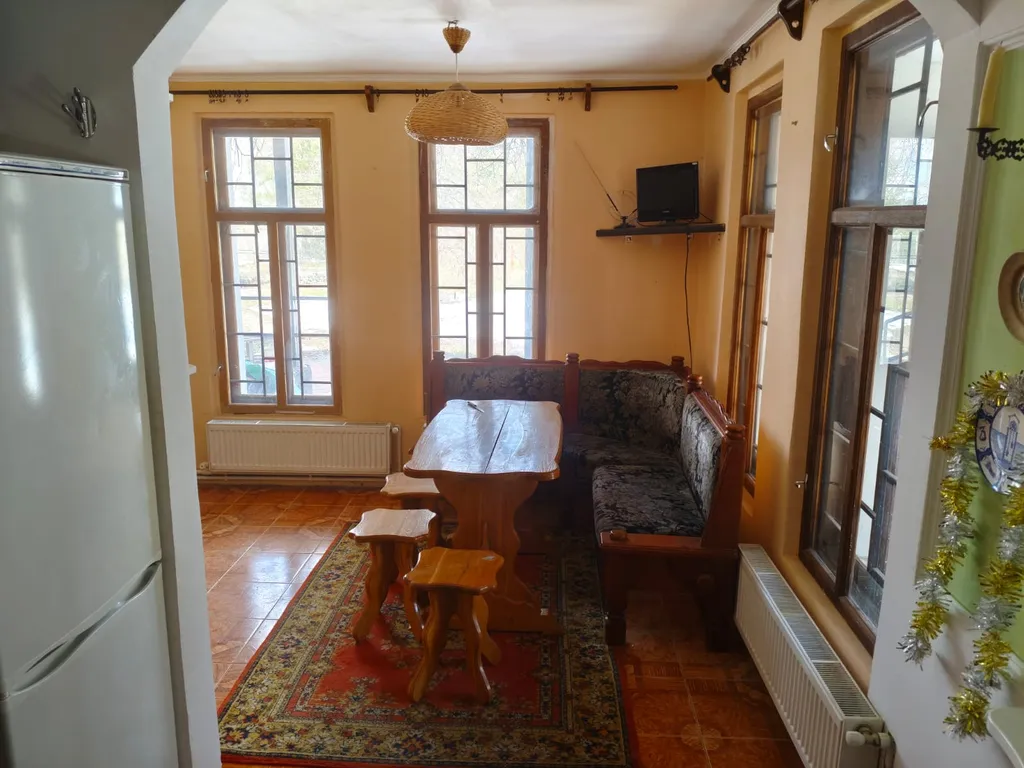 Коттедж на реке