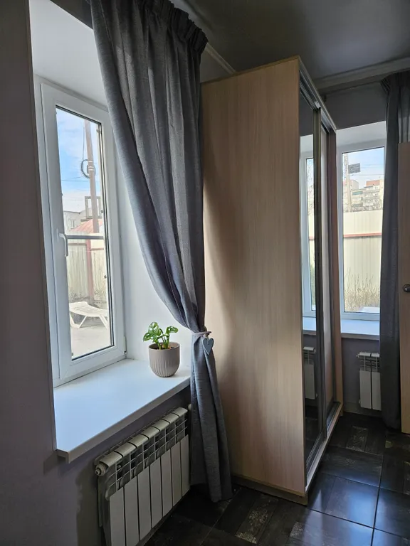 Уютный дом с современным интерьером в Таганроге со своим двором!