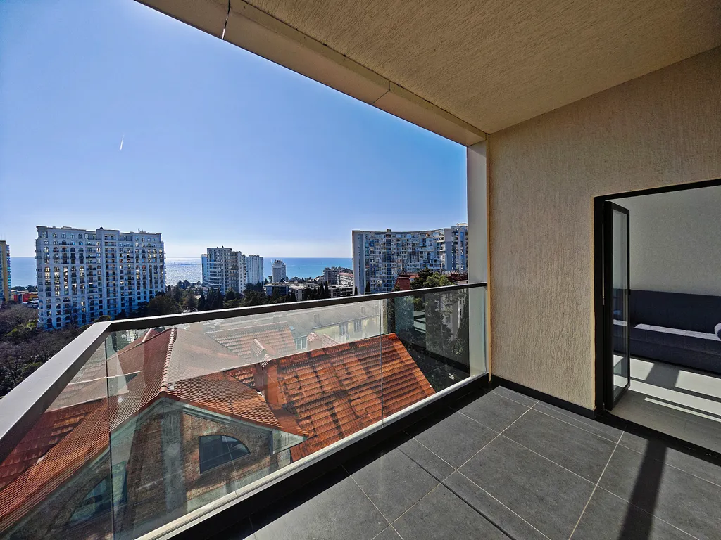 Стильная квартира с шикарным видом на море