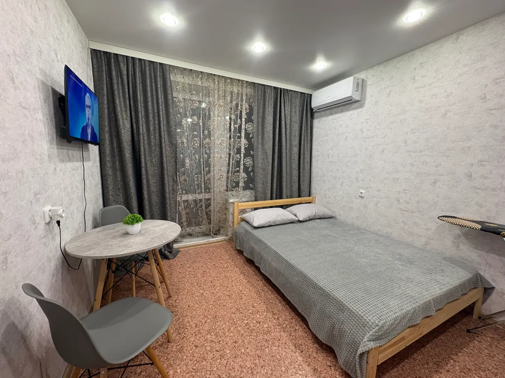 Квартира Уютная студия с кондиционером — аренда посуточно в Воронеж