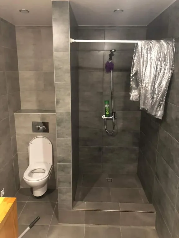 Двухуровневая квартира с панорамным видом в центре