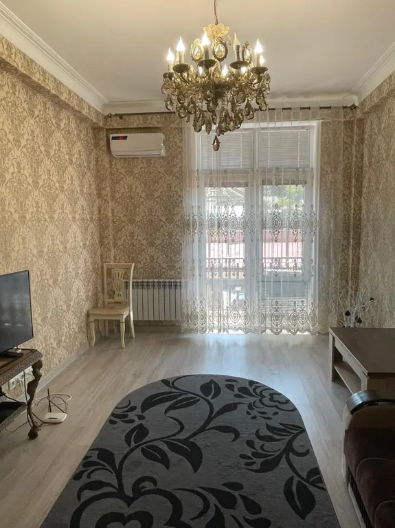 Квартира 2-комнатная Квартира — Махачкала