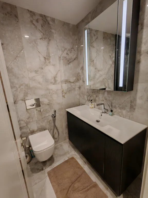 Квартира 2+1 с дизайнерской отделкой в новом жилом комплексе