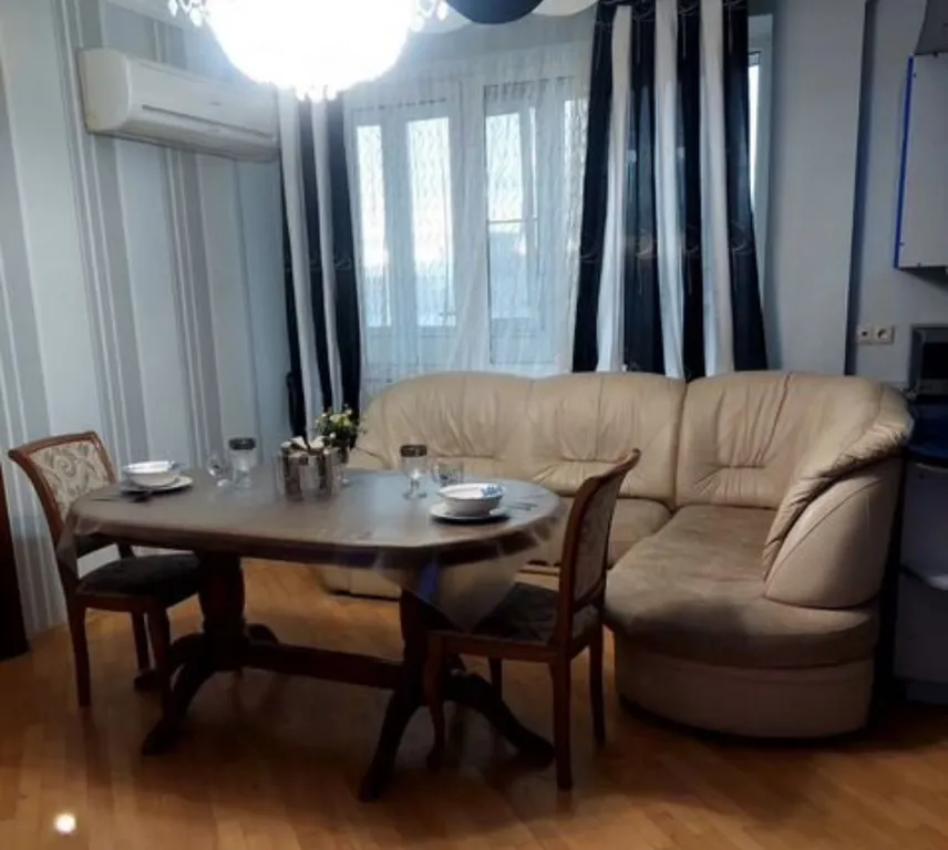 Квартира Добротная квартира, золотой квадрат Советского района ! — Ростов-на-Дону