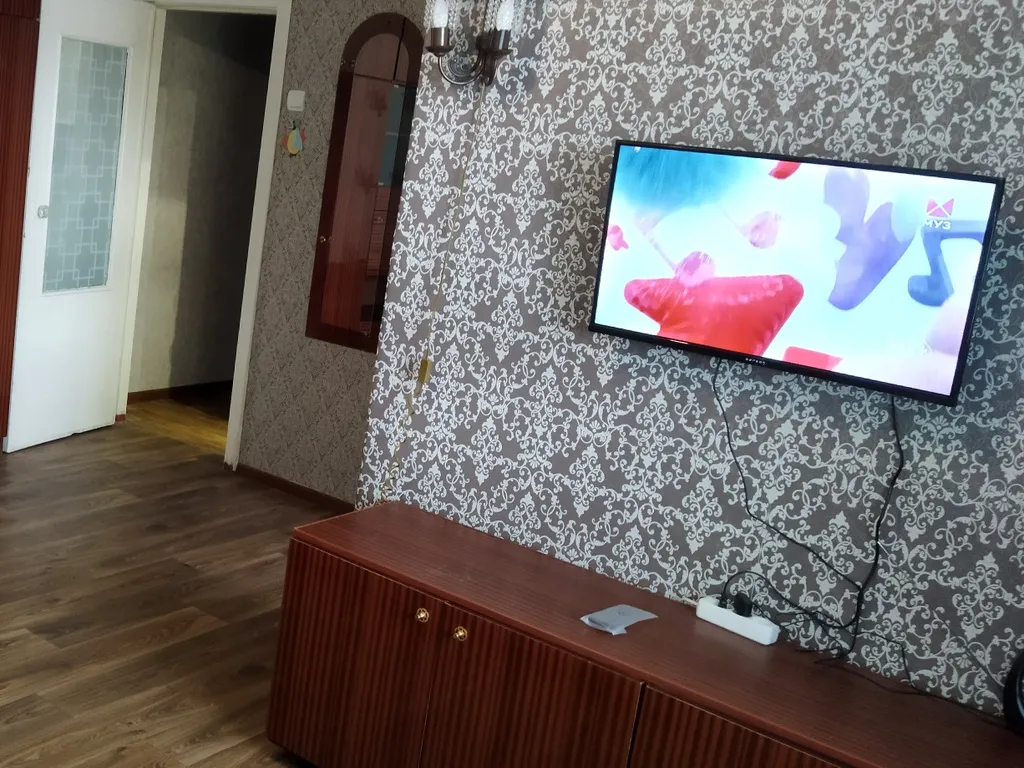 Светлая, уютная, благоустроенная квартира в центре города с балконом