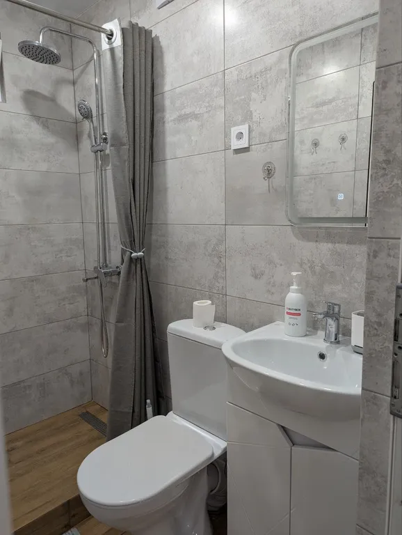 Уютный домик для комфортного отдыха, в 10-15 минутах от моря