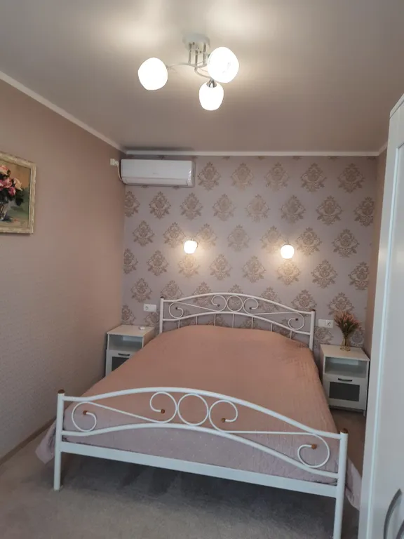 Коттедж Отдых с видом на море — аренда посуточно в Алупка