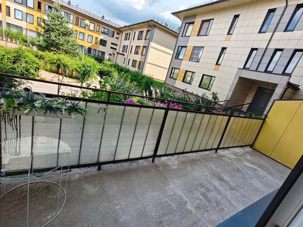 Большая квартира с терассой у охта-парка с дизайнерским ремонтом