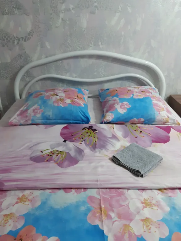 Теплая, чистая 2 комнатная квартира