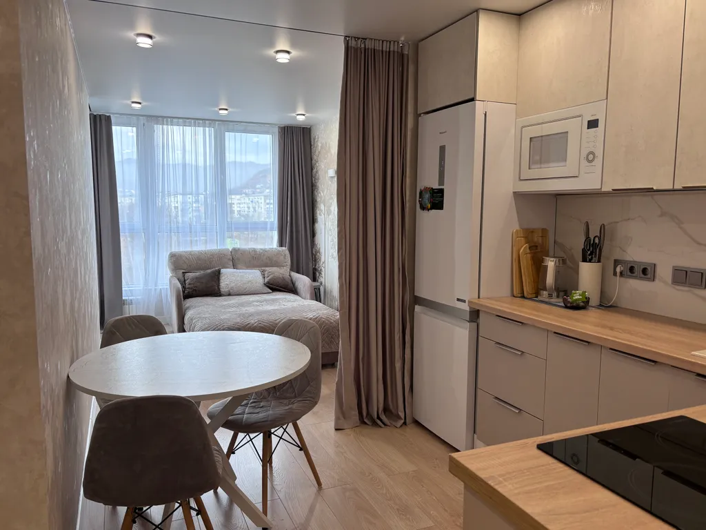 Евродвушка у озера новострой рядом с центром города МЖК Ледовая арена