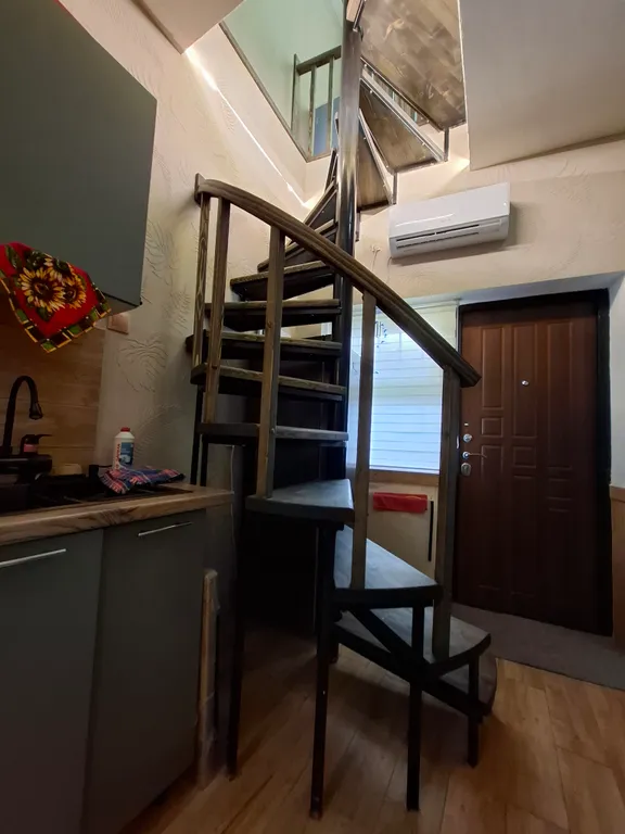 Уютная, двухуровневая квартира в центре города