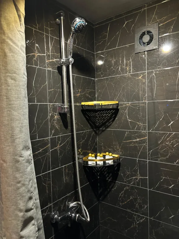 Домик на озере А-Фрейм 2