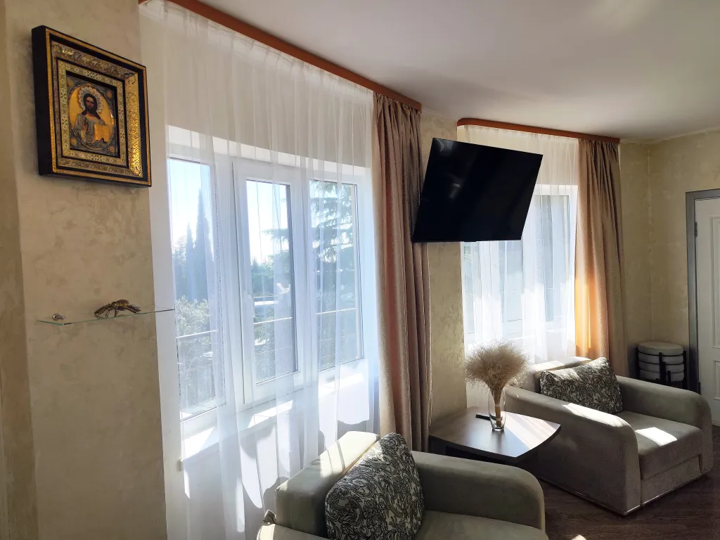 Премиум двушка с террасой на 1 линии