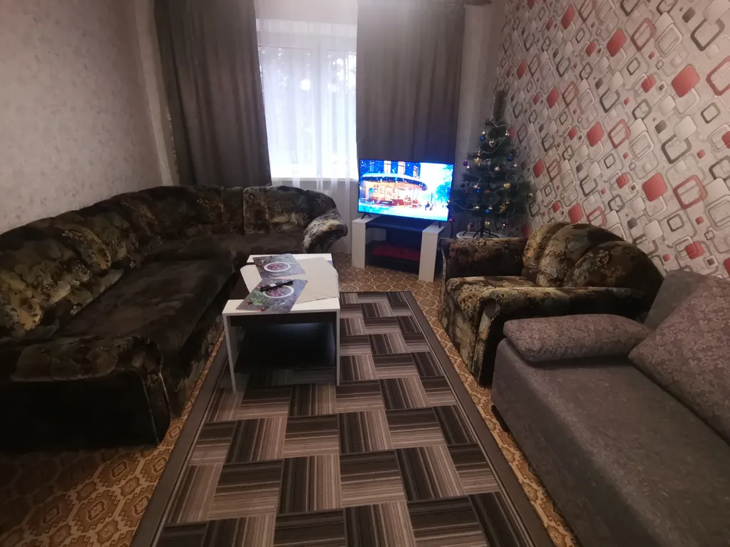 Уютная, чистая 2-х комнатная квартира