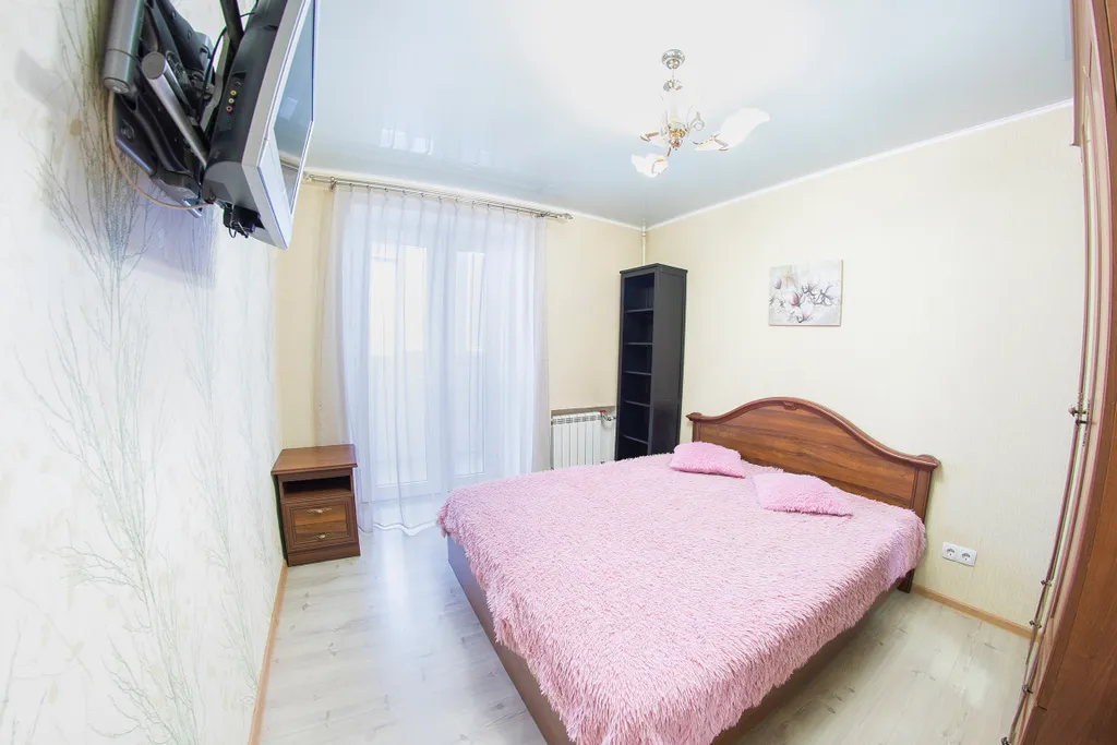 Апартаменты Saratov Lights с балконом