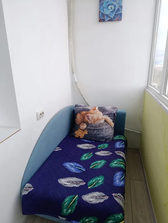 2-комнатная квартира 100 метров до моря