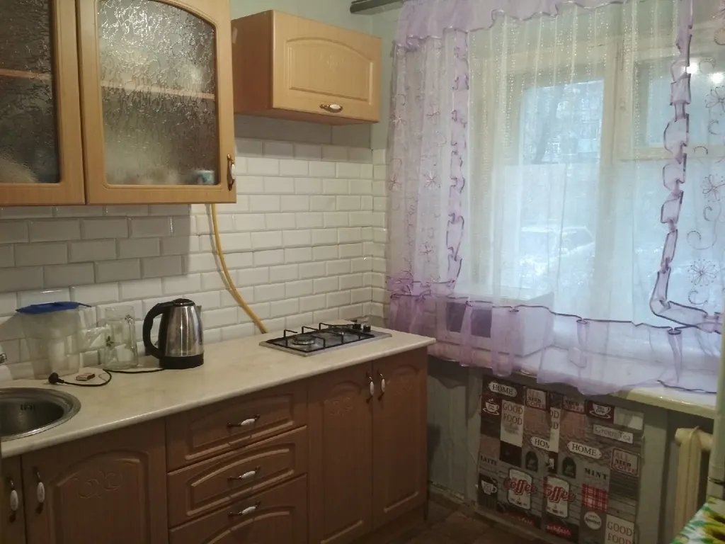 Двухкомнатная квартира недалеко от центра — аренда посуточно в Ярославль