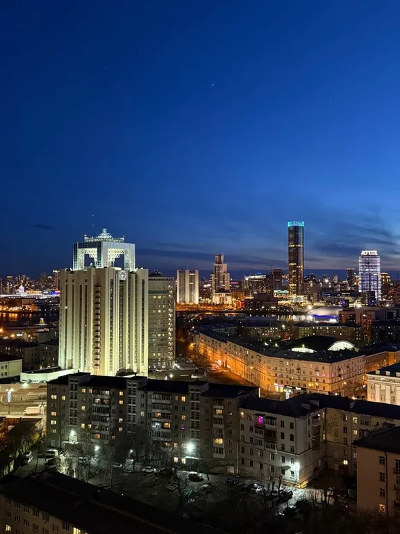 Квартира SOVA "Комфорт+ на 18-ом" — Екатеринбург