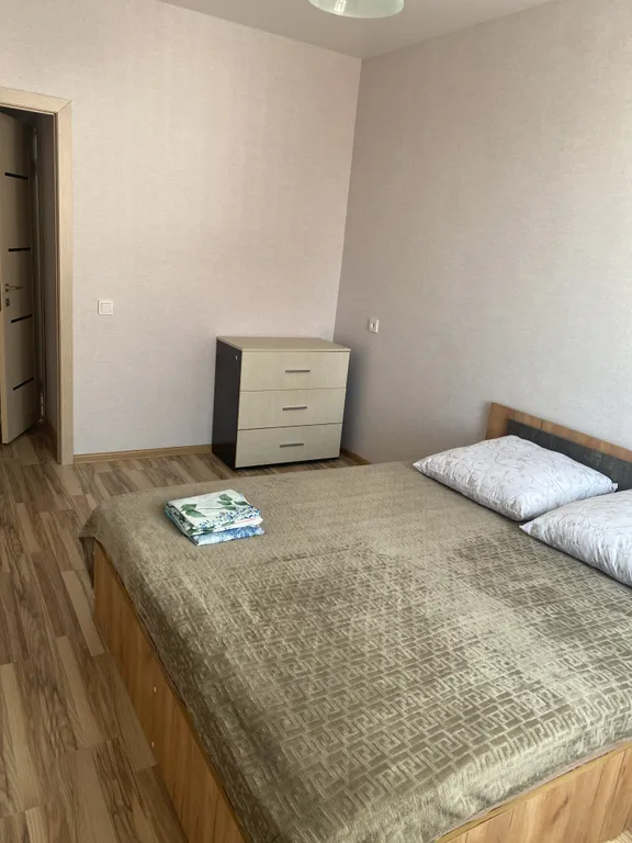 Уютная  двухкомнатная квартира в тихом районе