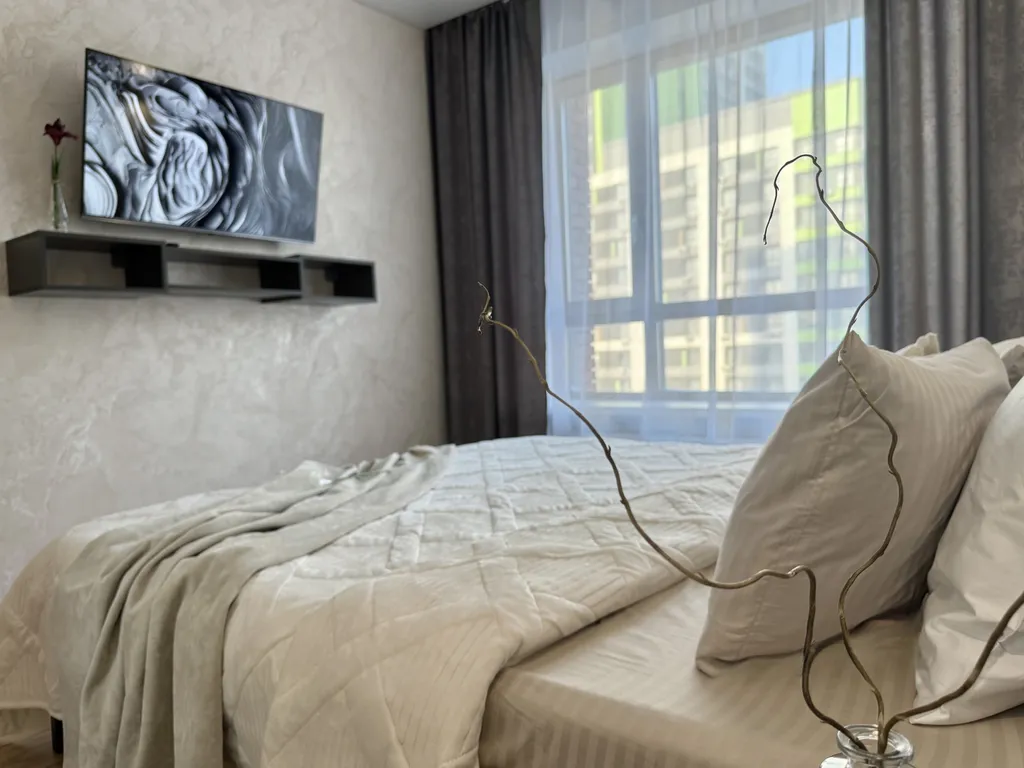 Квартира Квартира Просторная евродвушка с двумя Smart-TV в Прованс — Новосибирск