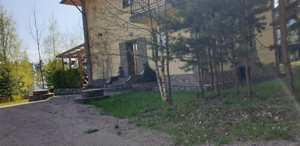 Большой дом с великолепным видом на море