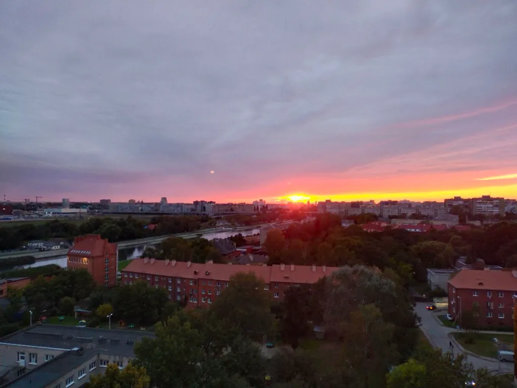 Квартира Квартира в историческом районе с панорамным видом на стадион, реку — Калининград