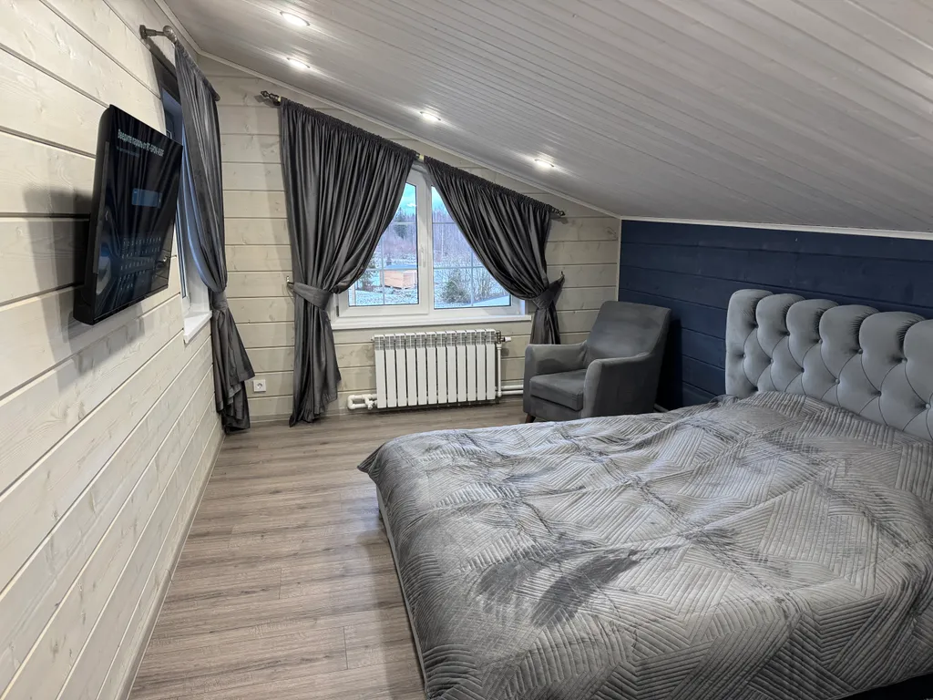 Новый коттедж с сауной и бассейном