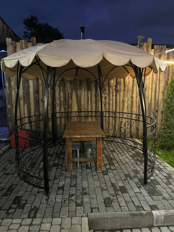 Уютный дизайнерский коттедж с территорией