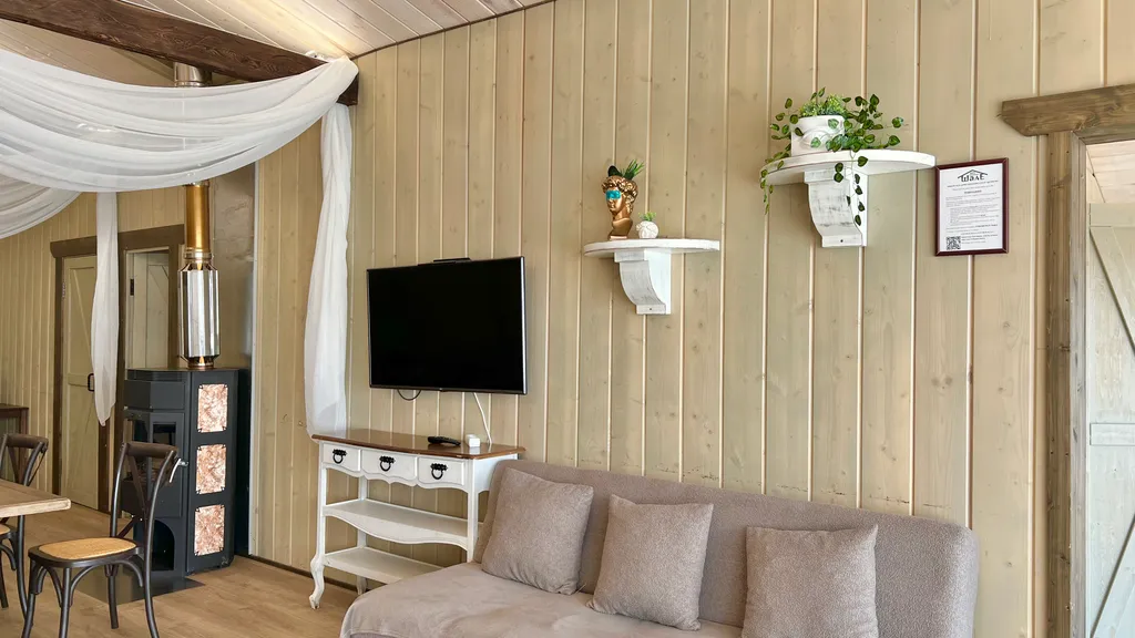 Шале с банкетным залом в черте города