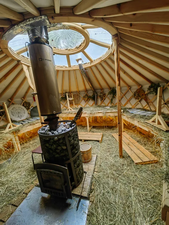 Гостевой домик A-frame в сосновом лесу