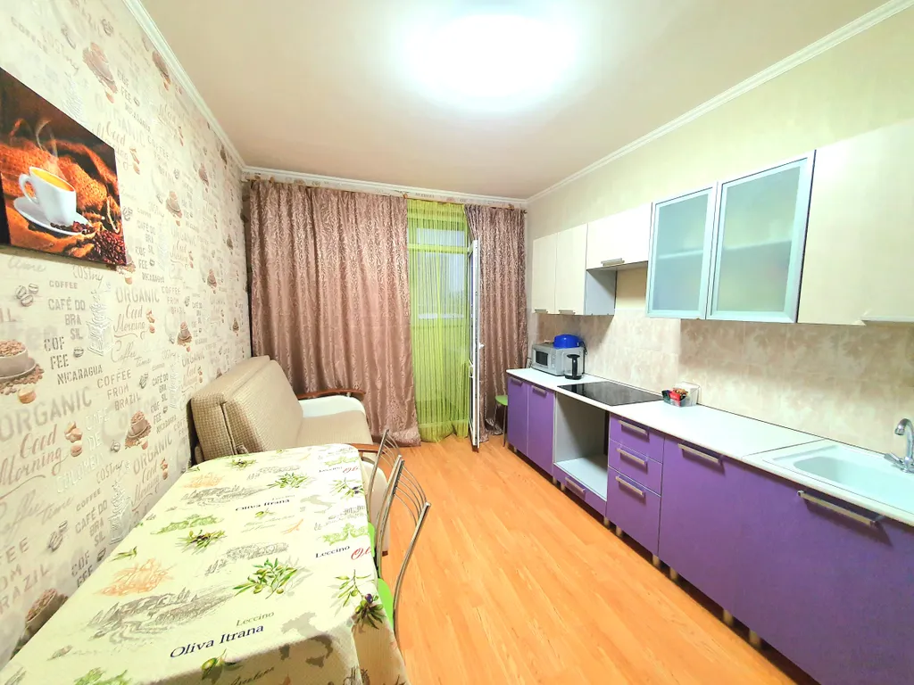 Квартира в центре города, рядом ДК Энергомаш, парковая зона