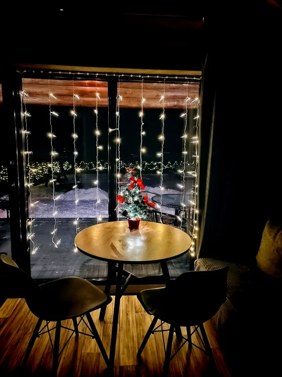 Уютный домик с видом на горы