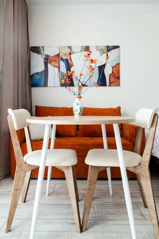 Студия с дизайнерским ремонтом