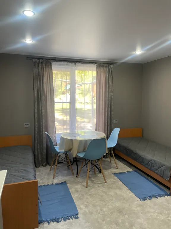 Номер 3-х местный (Восьмёрка)