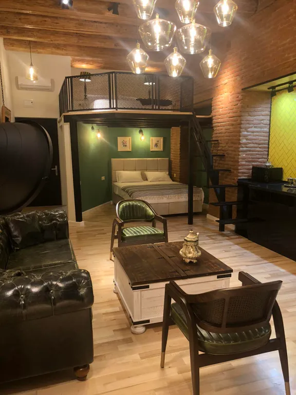 Комфорт и экзотика - квартира рядом проспект Руставели